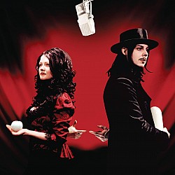 The White Stripes - Get Behind Me Satan CD