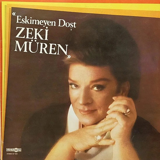 Zeki Müren – Eskimeyen Dost Plak LP